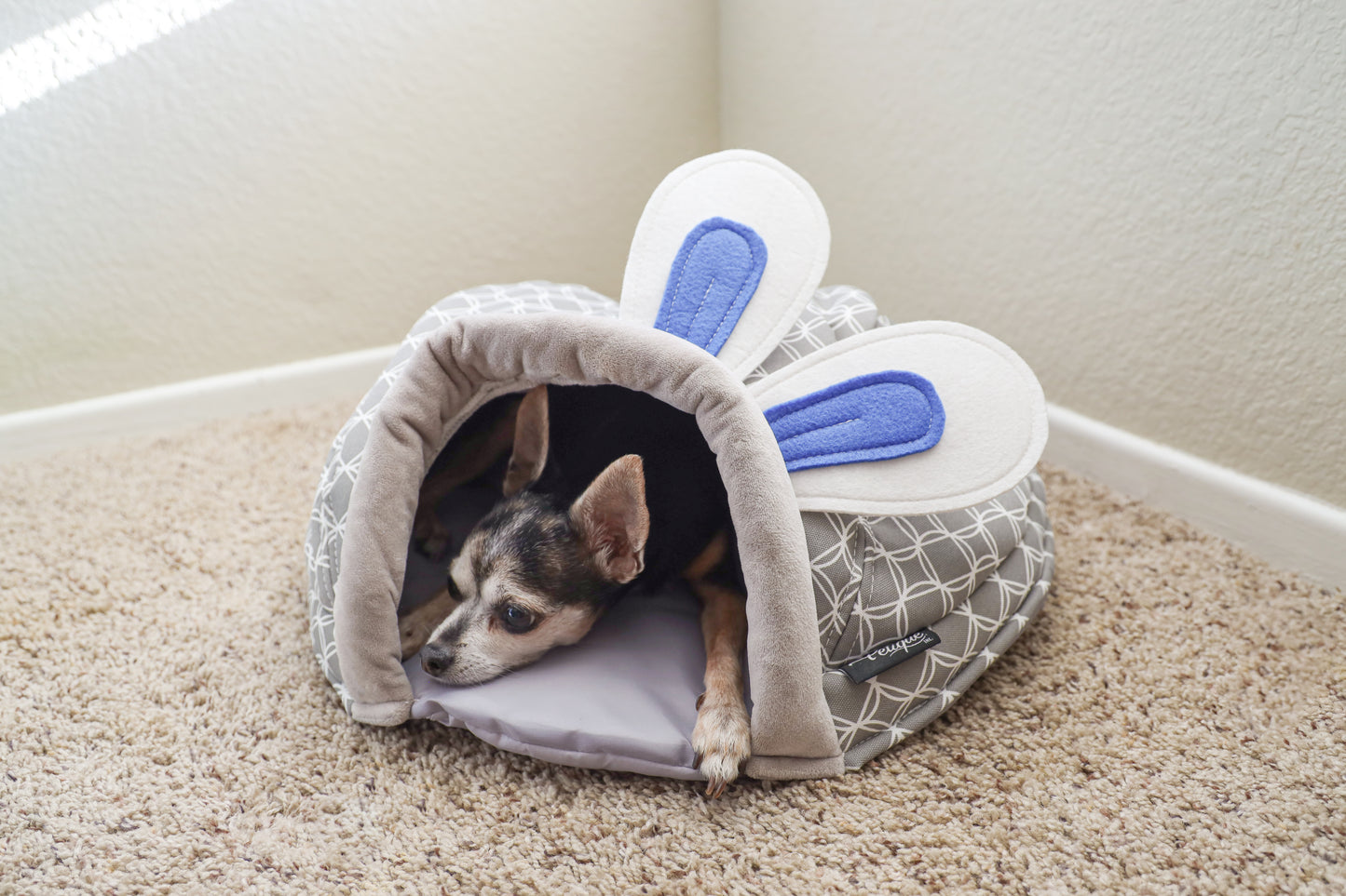 Critter Dome Sleep and Play: Comfortable Soft Material, Security & Snuggling, Durable Fabric, Warm in Winter, Cool in Summer, for Small Animals