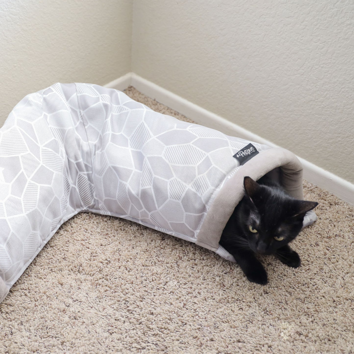 Pet Sleep and Play 2 Piece Bundle Pack - Critter Dome & Tunnel Set, Stress Relief, Durable Tunnels, Ideal for Play, Nesting, Cuddling, Hiding for Small Pets, Cozy Hideaway for Cats, Rabbits, and Small Animals