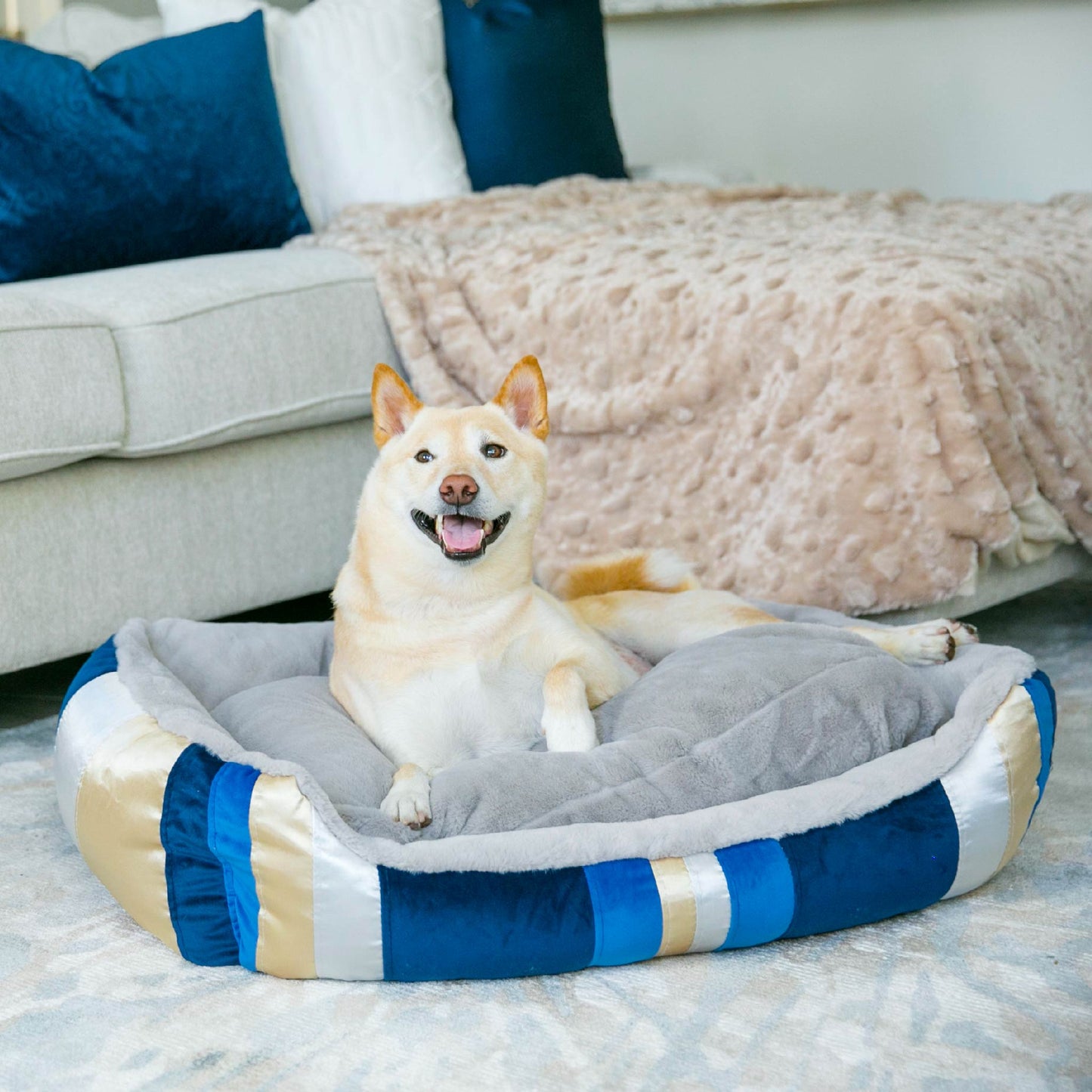 Golden Waves Pet Bed Soft Calming Pet Bed, Anti-Anxiety, Nonskid Bottom, Hypoallergenic, Premium Comfort Plus Pet Bed for Medium, Small Dogs/Cats, SUPPORTS UP TO 20LBS (23"x21"x5")