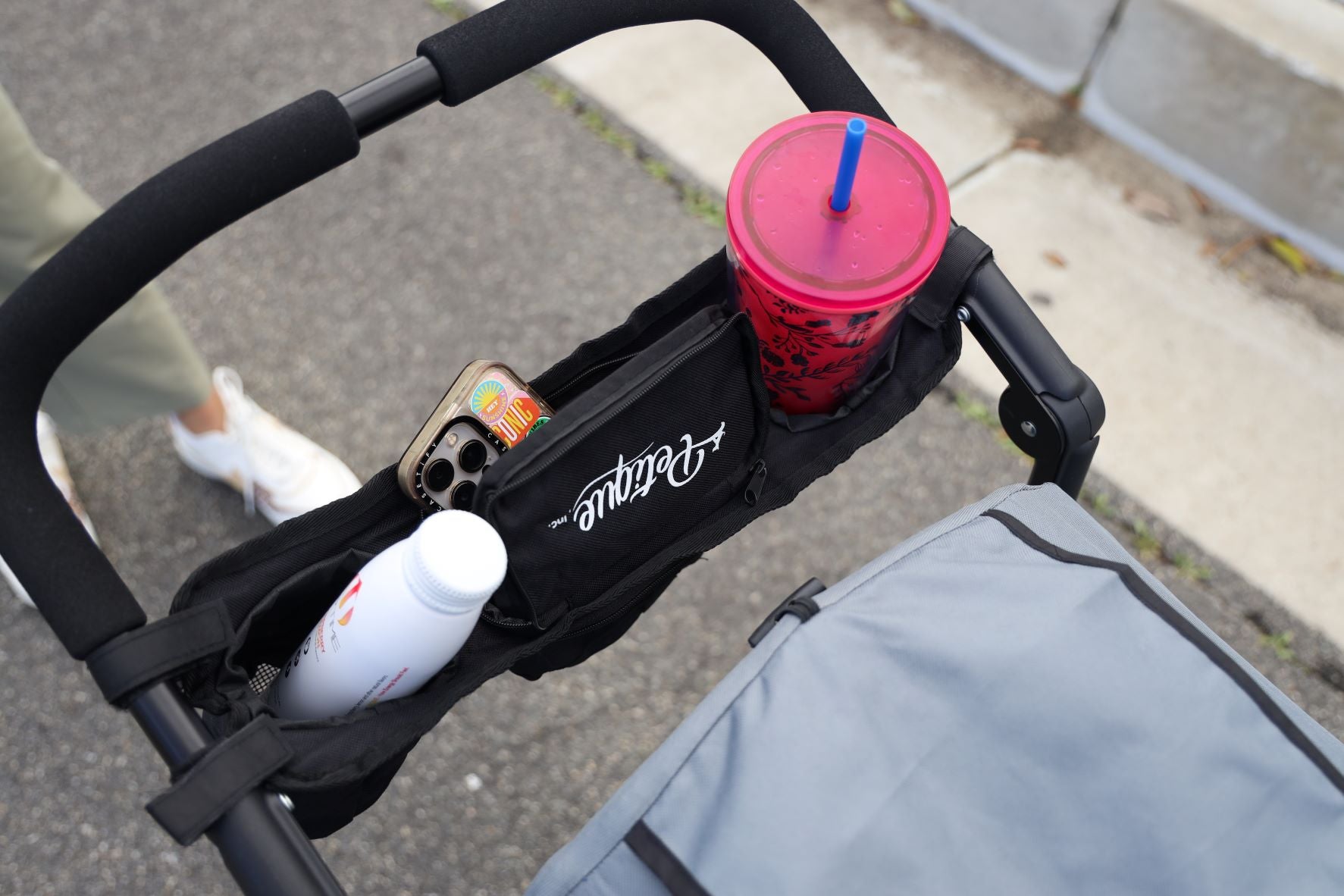 dog stroller cup holder Portable Stroller Organizer: Easy Attach & Secure, Fits Pet Jogger/Str – Petique, Inc